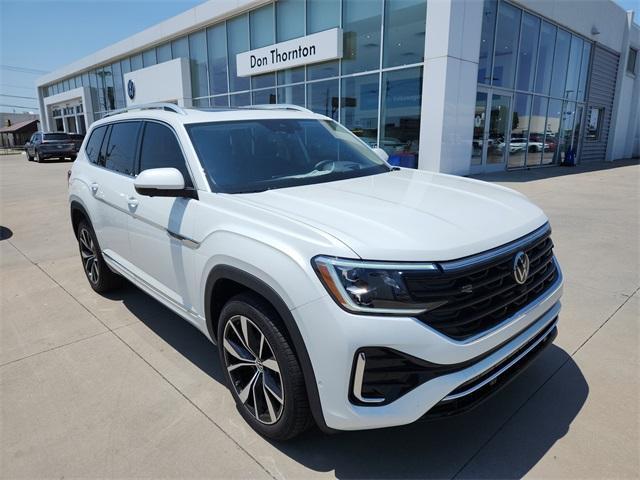 new 2025 Volkswagen Atlas car, priced at $54,348