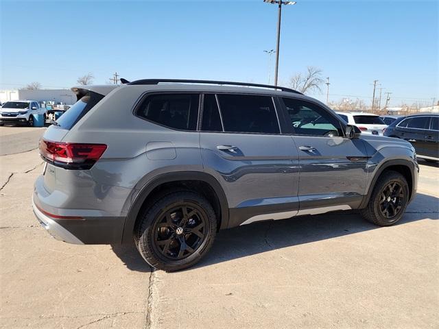 new 2025 Volkswagen Atlas car, priced at $45,841