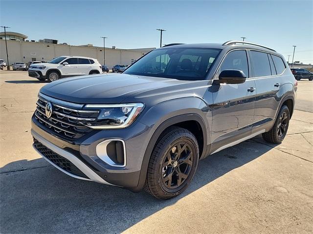 new 2025 Volkswagen Atlas car, priced at $45,841