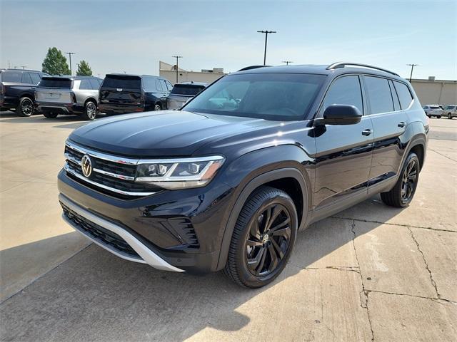 used 2023 Volkswagen Atlas car, priced at $29,130