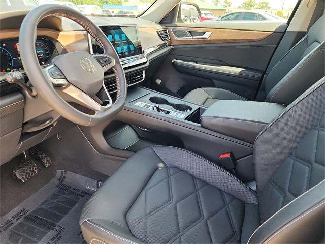 used 2024 Volkswagen Atlas car, priced at $34,489