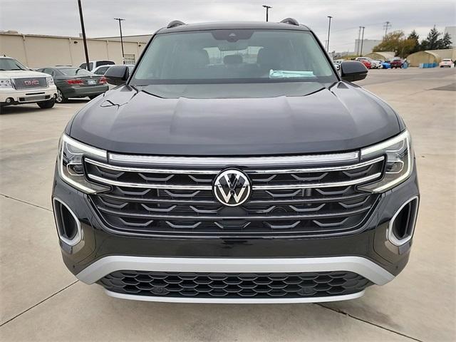 new 2025 Volkswagen Atlas car, priced at $45,404