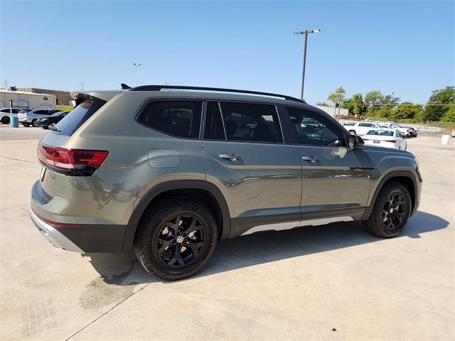 new 2024 Volkswagen Atlas car, priced at $46,201