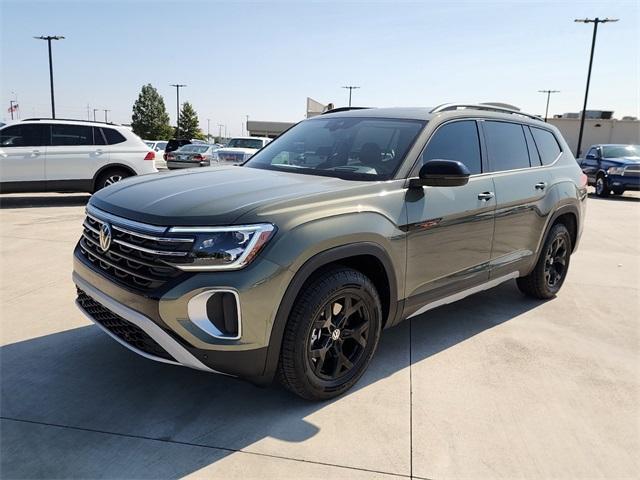 new 2024 Volkswagen Atlas car, priced at $46,201