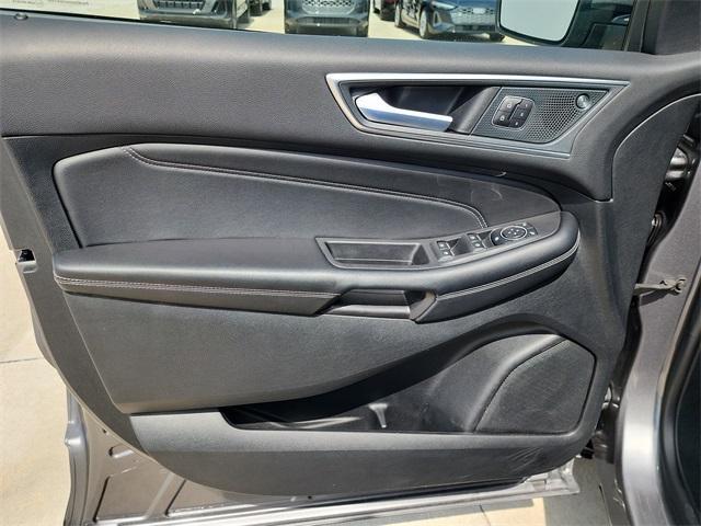 used 2024 Ford Edge car, priced at $27,909
