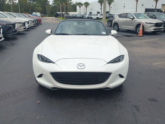 new 2025 Mazda MX-5 Miata car, priced at $37,071