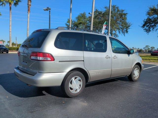 used 2001 Toyota Sienna car, priced at $7,997