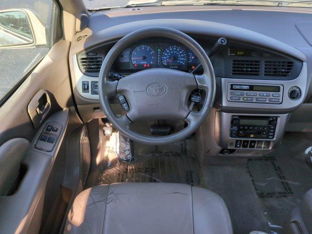 used 2001 Toyota Sienna car, priced at $7,997