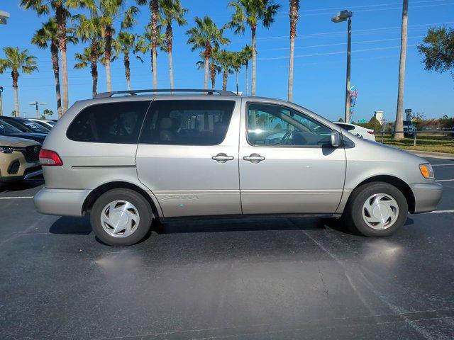 used 2001 Toyota Sienna car, priced at $7,997