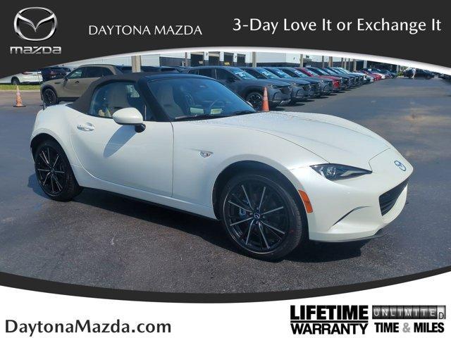 new 2025 Mazda MX-5 Miata car, priced at $36,462