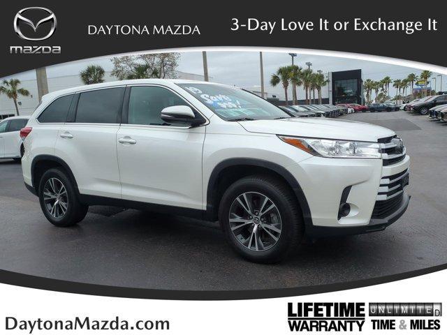 used 2019 Toyota Highlander car, priced at $23,784