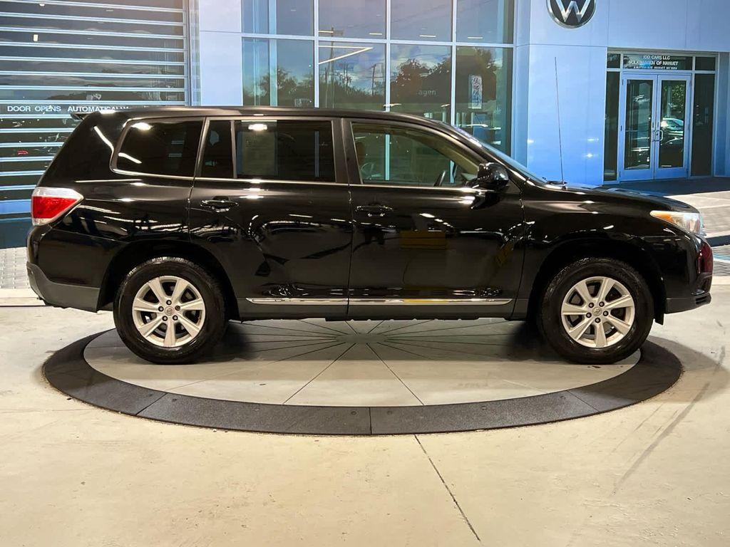 used 2011 Toyota Highlander car, priced at $11,250