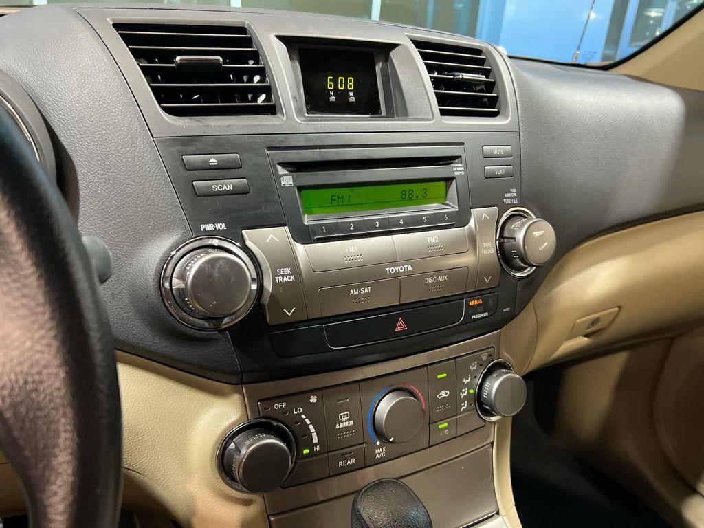 used 2011 Toyota Highlander car, priced at $11,250