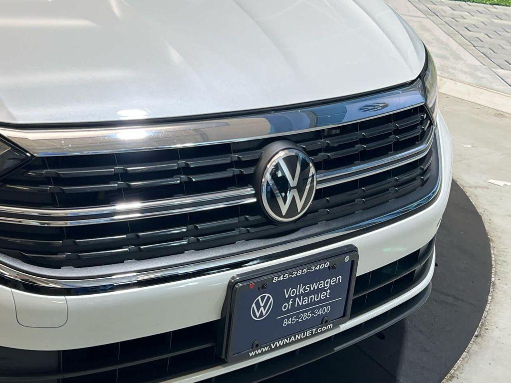 used 2022 Volkswagen Jetta car, priced at $19,271