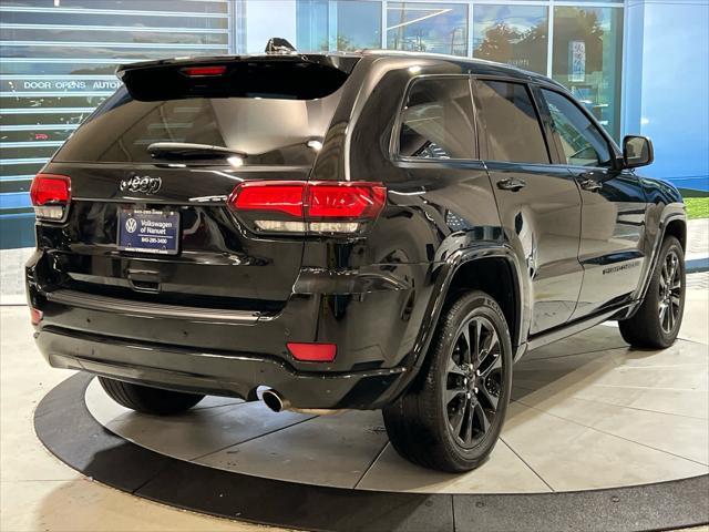 used 2022 Jeep Grand Cherokee car, priced at $28,326