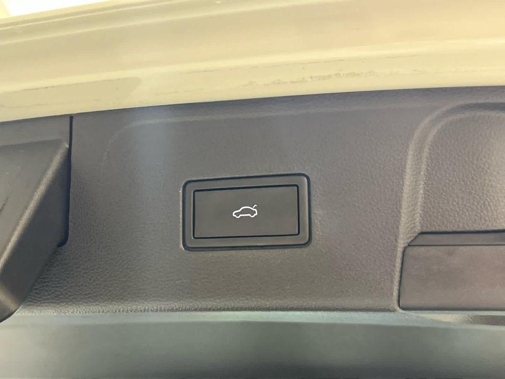 used 2022 Volkswagen Atlas car, priced at $32,988