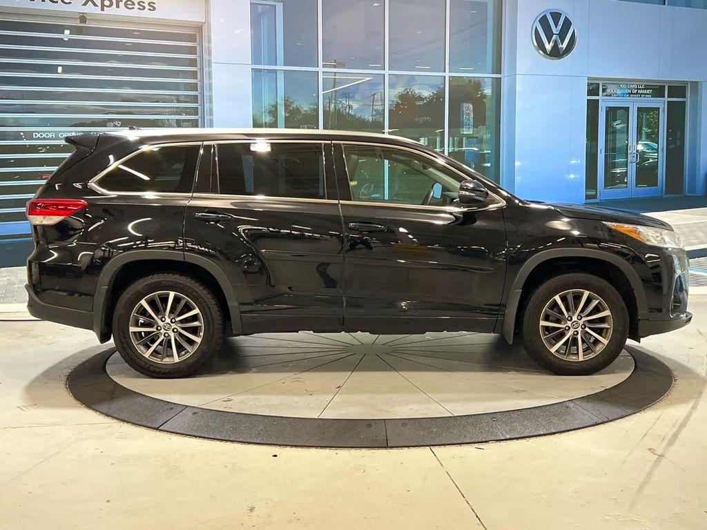 used 2017 Toyota Highlander car, priced at $17,859