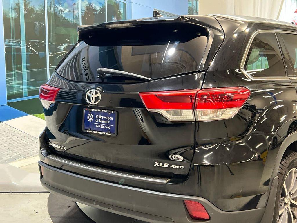used 2017 Toyota Highlander car, priced at $17,859