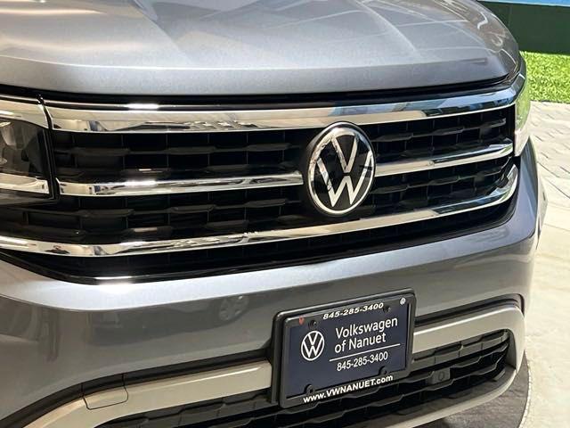 used 2021 Volkswagen Atlas Cross Sport car, priced at $25,544