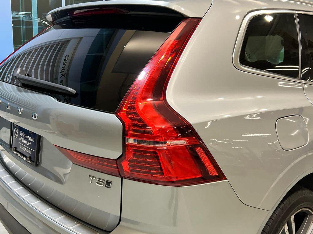 used 2018 Volvo XC60 car, priced at $16,301