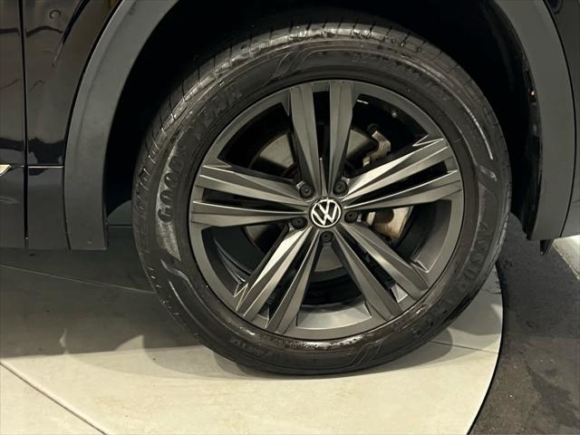 used 2021 Volkswagen Atlas Cross Sport car, priced at $28,663