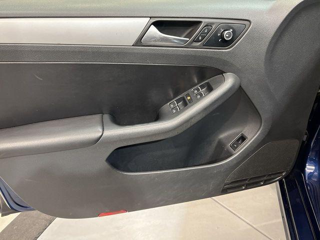 used 2013 Volkswagen Jetta car