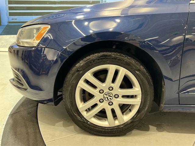 used 2013 Volkswagen Jetta car