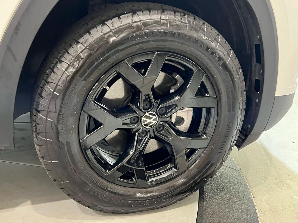 used 2025 Volkswagen Atlas car, priced at $44,405