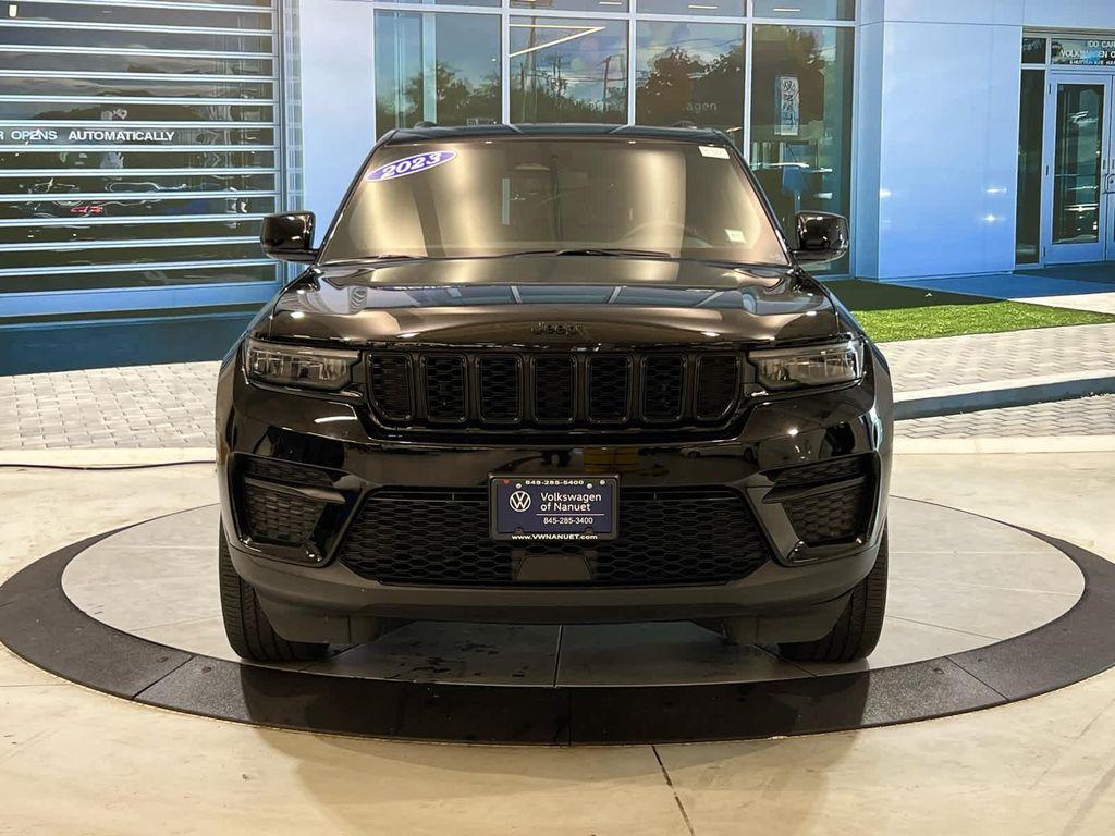 used 2023 Jeep Grand Cherokee car, priced at $33,493