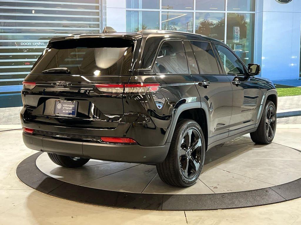 used 2023 Jeep Grand Cherokee car, priced at $33,493