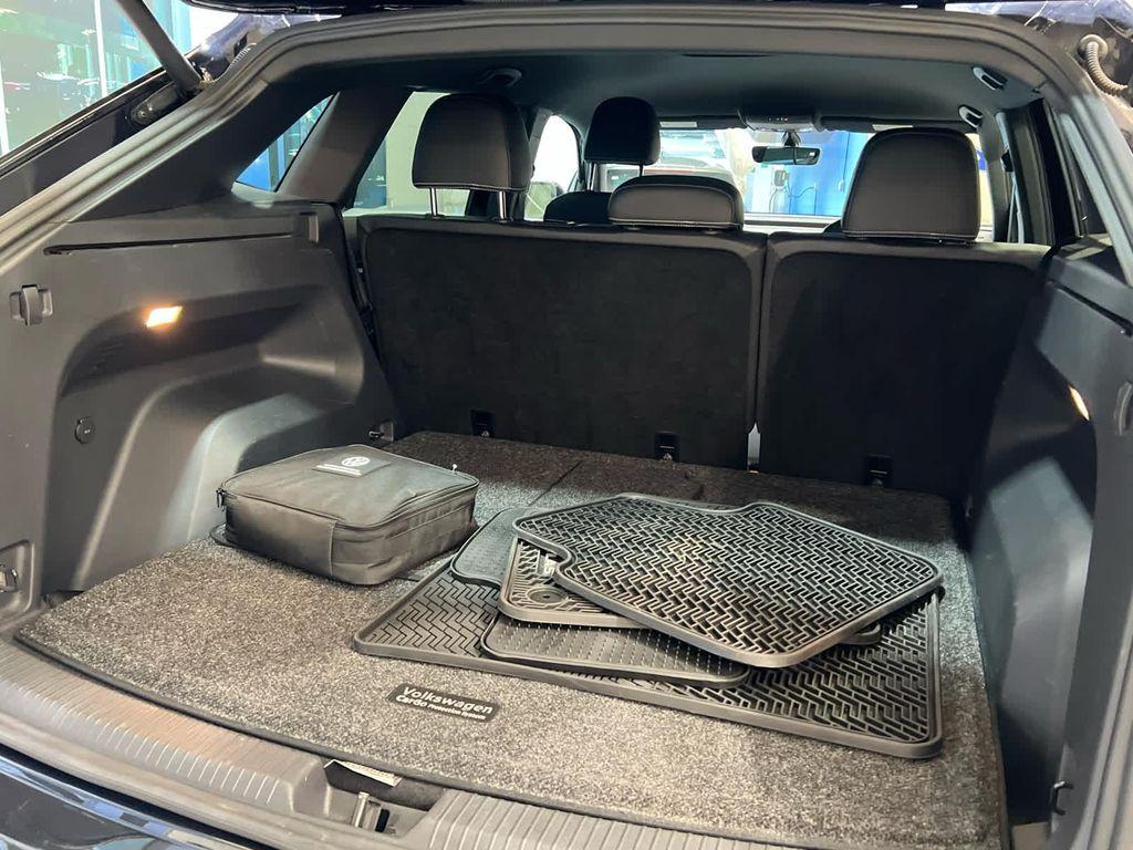 used 2022 Volkswagen Atlas Cross Sport car, priced at $27,070