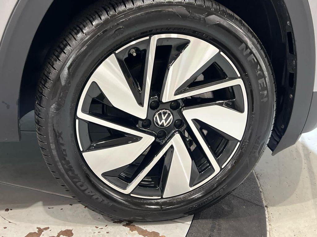 used 2025 Volkswagen Atlas car, priced at $42,930