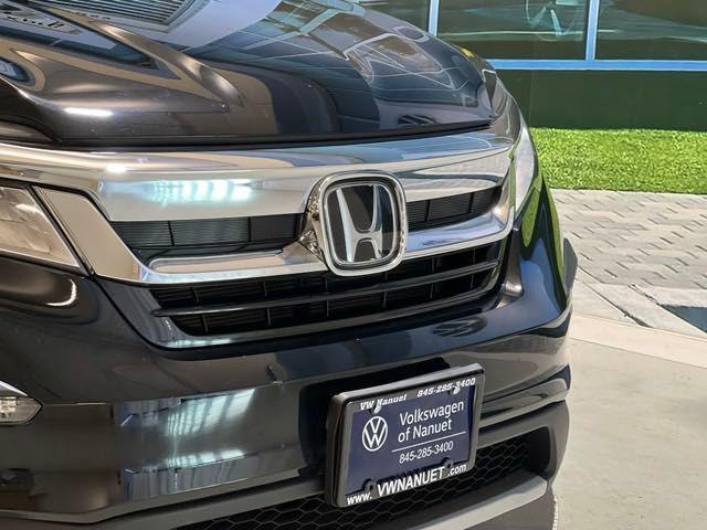 used 2022 Honda Pilot car, priced at $34,087