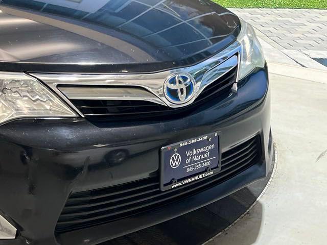 used 2014 Toyota Camry Hybrid car, priced at $8,750