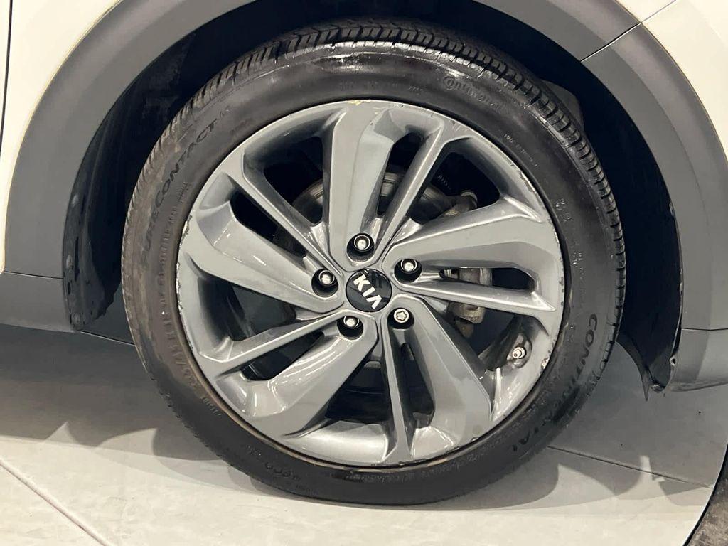 used 2017 Kia Niro car