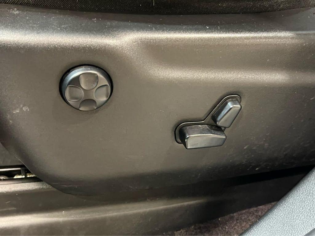 used 2019 Jeep Grand Cherokee car, priced at $15,996