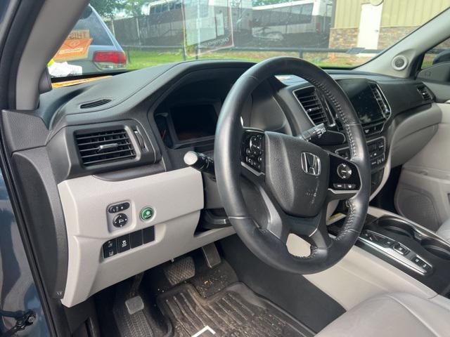 used 2021 Honda Pilot car, priced at $32,252