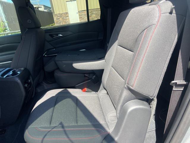 used 2024 Chevrolet Traverse car, priced at $49,722