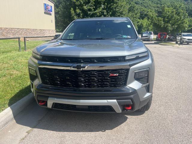 used 2024 Chevrolet Traverse car, priced at $49,722