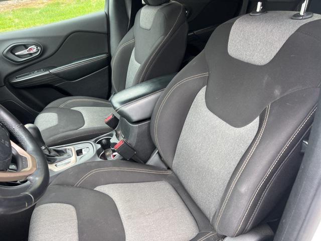 used 2014 Jeep Cherokee car, priced at $11,727