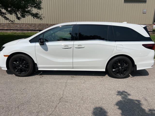 used 2023 Honda Odyssey car, priced at $36,321