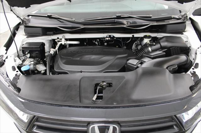 used 2023 Honda Odyssey car, priced at $36,195