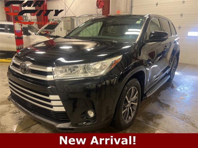 used 2018 Toyota Highlander car, priced at $23,267