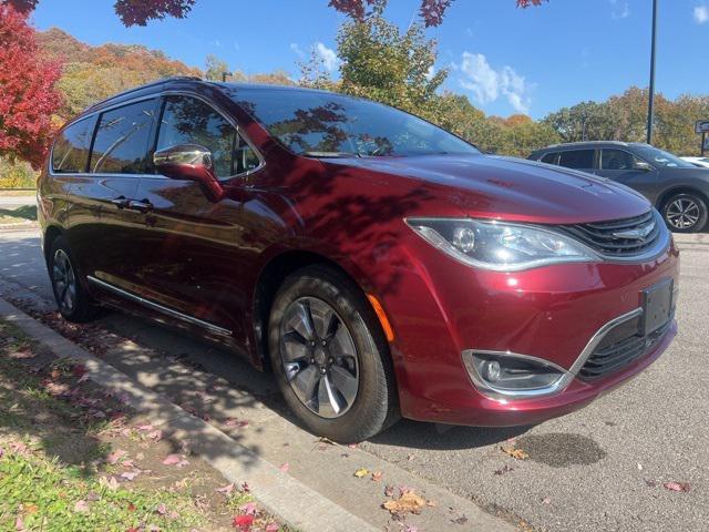 used 2019 Chrysler Pacifica Hybrid car, priced at $26,119