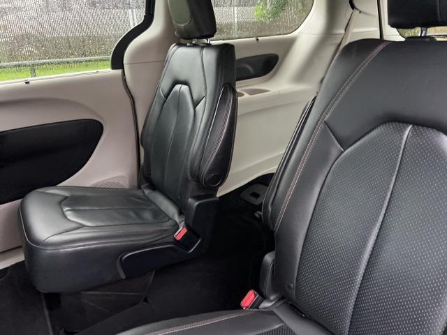 used 2019 Chrysler Pacifica car, priced at $18,211