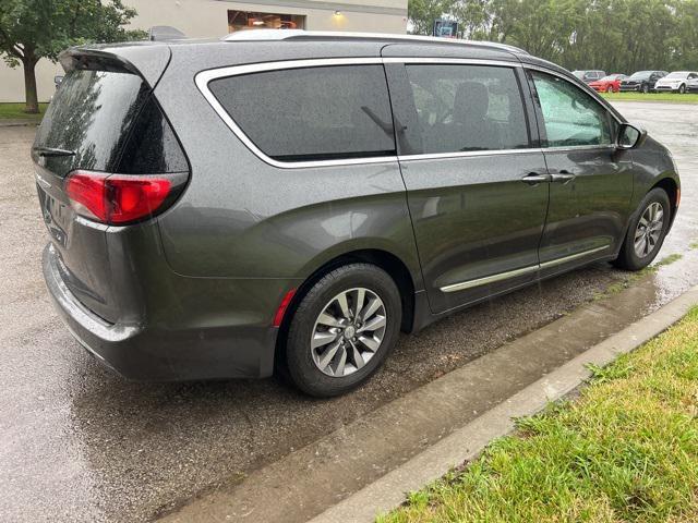 used 2019 Chrysler Pacifica car, priced at $18,211