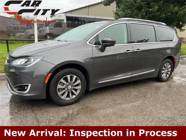 used 2019 Chrysler Pacifica car, priced at $18,211