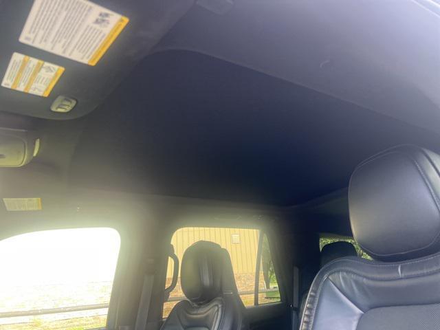 used 2019 Lincoln Navigator car, priced at $33,627