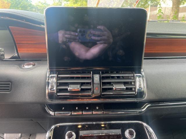 used 2019 Lincoln Navigator car, priced at $33,627