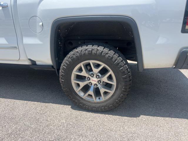 used 2018 GMC Sierra 1500 car, priced at $30,323